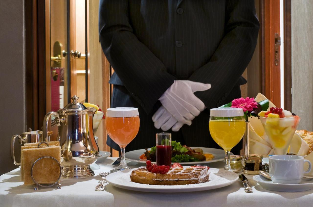 Hotel Warwick Grand-place 4*